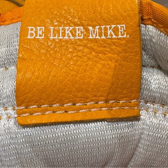 Nike Air Jordan 1 Retro OG High Gatorade GS Size 4.5Y Orange Peel AJ6000-880 - Picture 13 of 13
